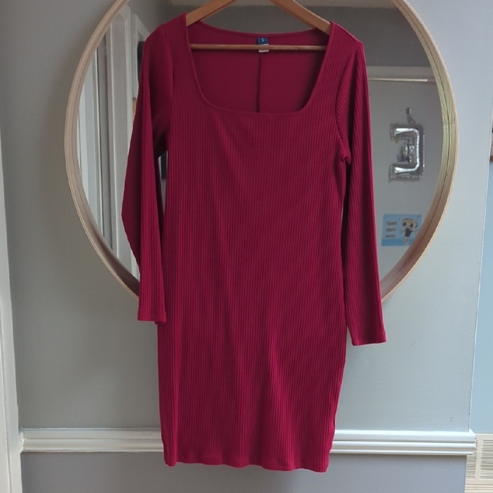 ​Old Navy Magenta Red Ribbed Long Sleeve Dress